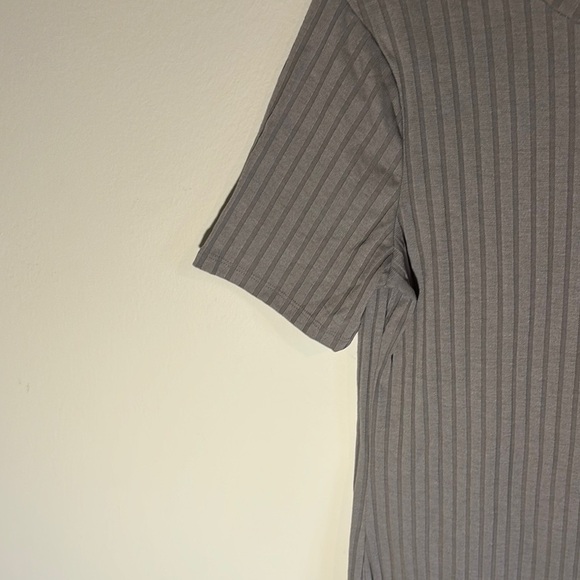 ⭐️Gray Ribbed Dress - Picture 4 of 7